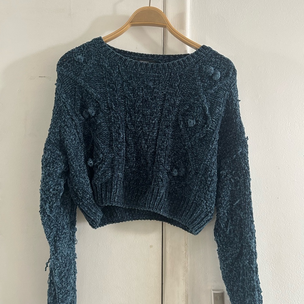 Forever 21 Blue Cable Knit Crew Neck Sweater
